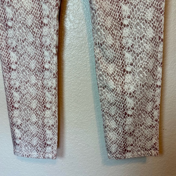 Adriano Goldschmied Leopard Print Prima Ankle Jeans Cream Size 30 - Picture 3 of 12